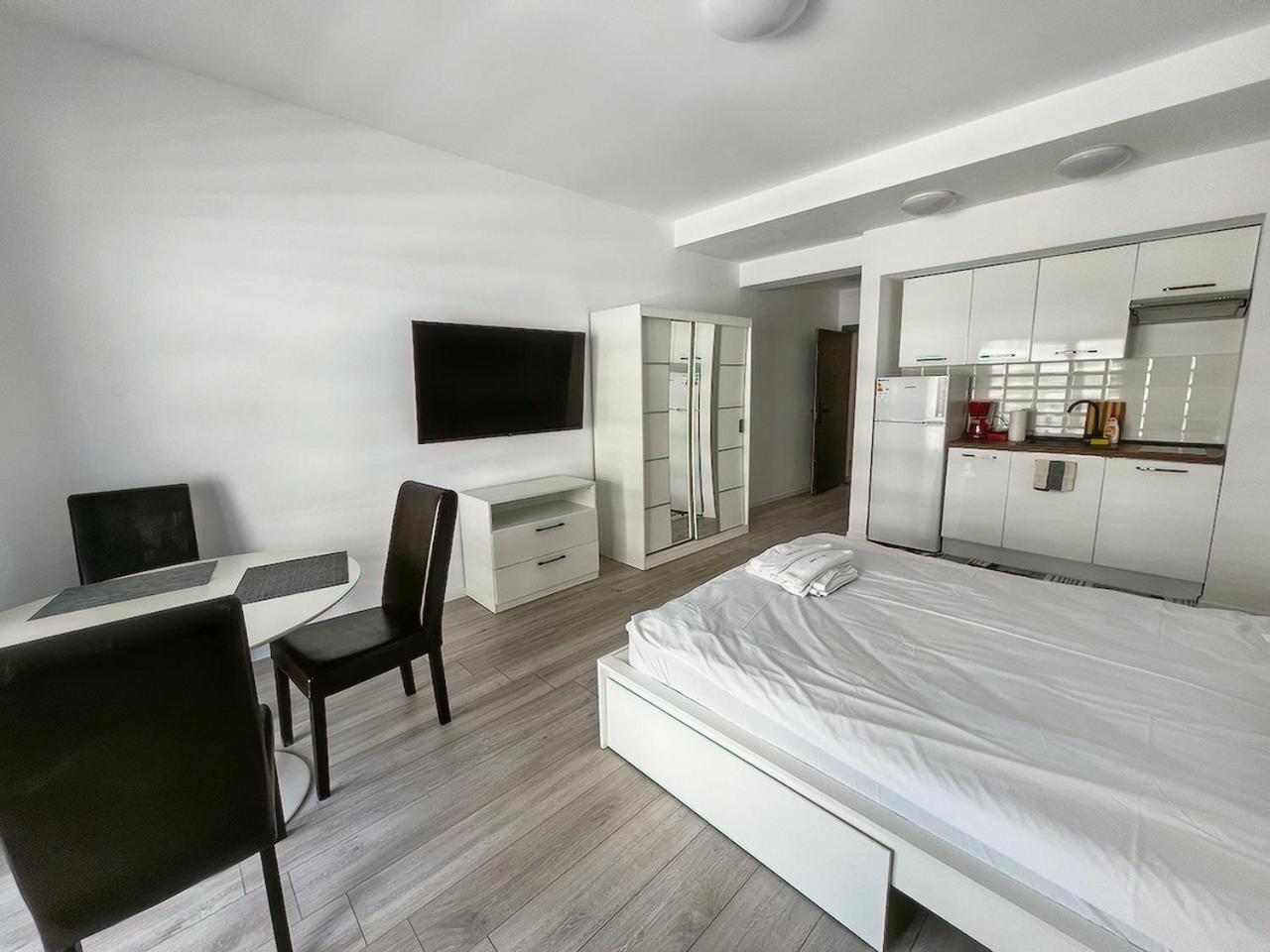 Black Sea Booking - Helsinki Мамая Екстериор снимка